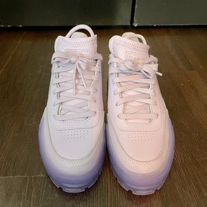 CARDI B X WMNS CLUB C 'CRISP PURPLE'